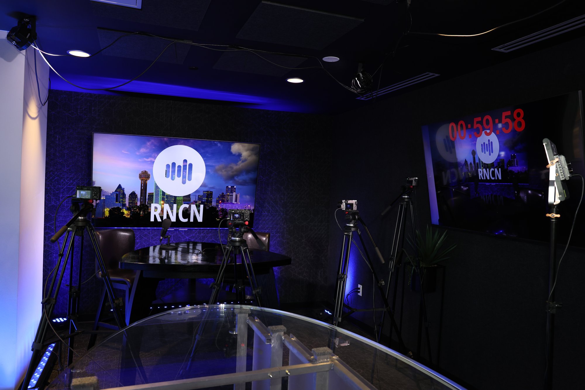 Newscast Studio guest seating — Dallas, TX